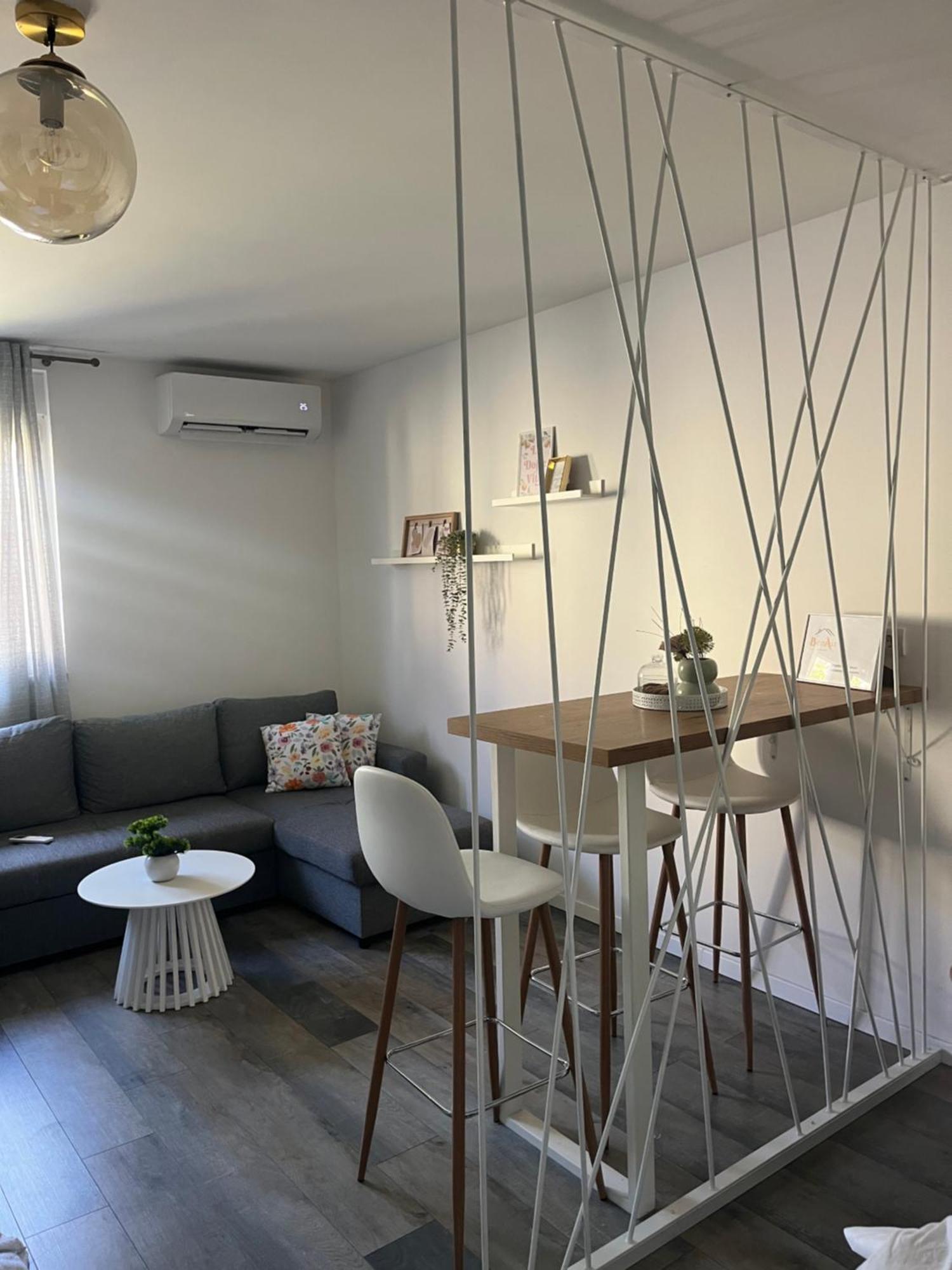 Apartment Beoair Surcin